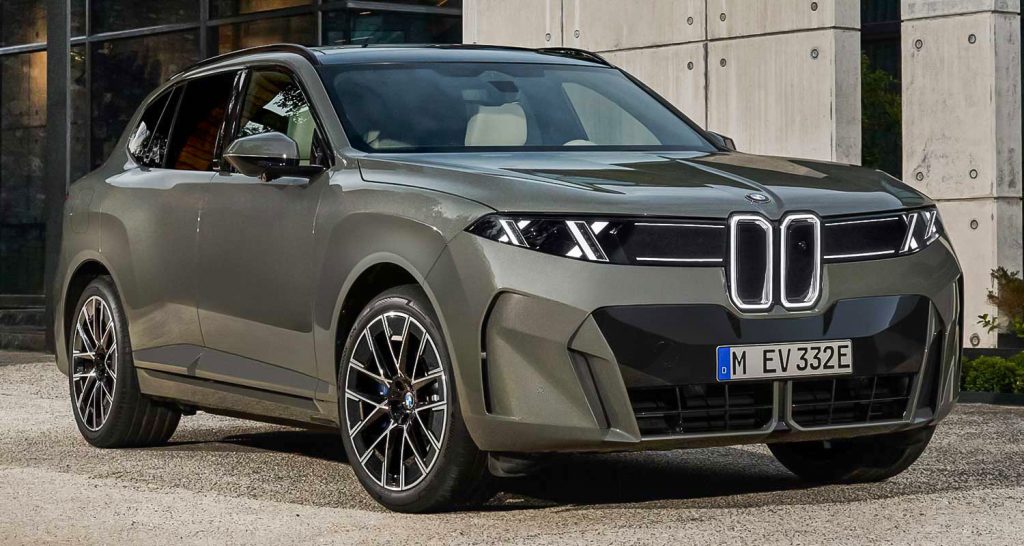 Vista de perfil y frontal del nuevo BMW X5 gris metalizado, un SUV premium disponible para importación en Andorra con Importwagen. 